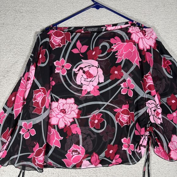 Rampage Blouse Women’s Size M Sheer Pink Red Rose AOP Tie Flutter Sleeve Kaftan - Picture 3 of 15